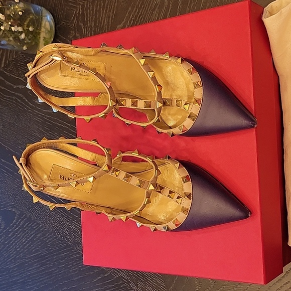 RARE Limited Edition Matte Purple VALENTINO Rock Stud Heels | Size 9 - Picture 3 of 12